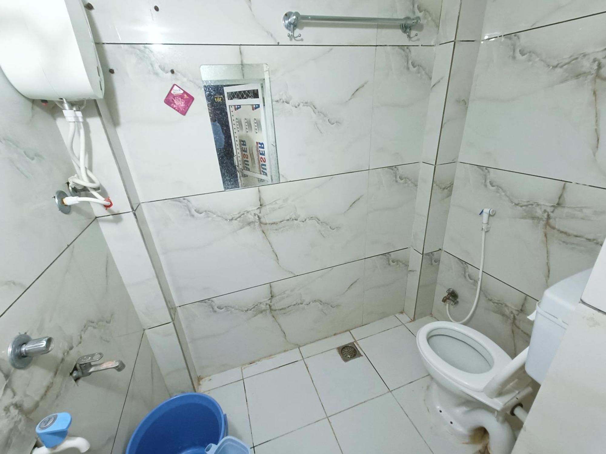 Treebo Yatri Grah Kshipra T Hotel Ujjain Eksteriør billede